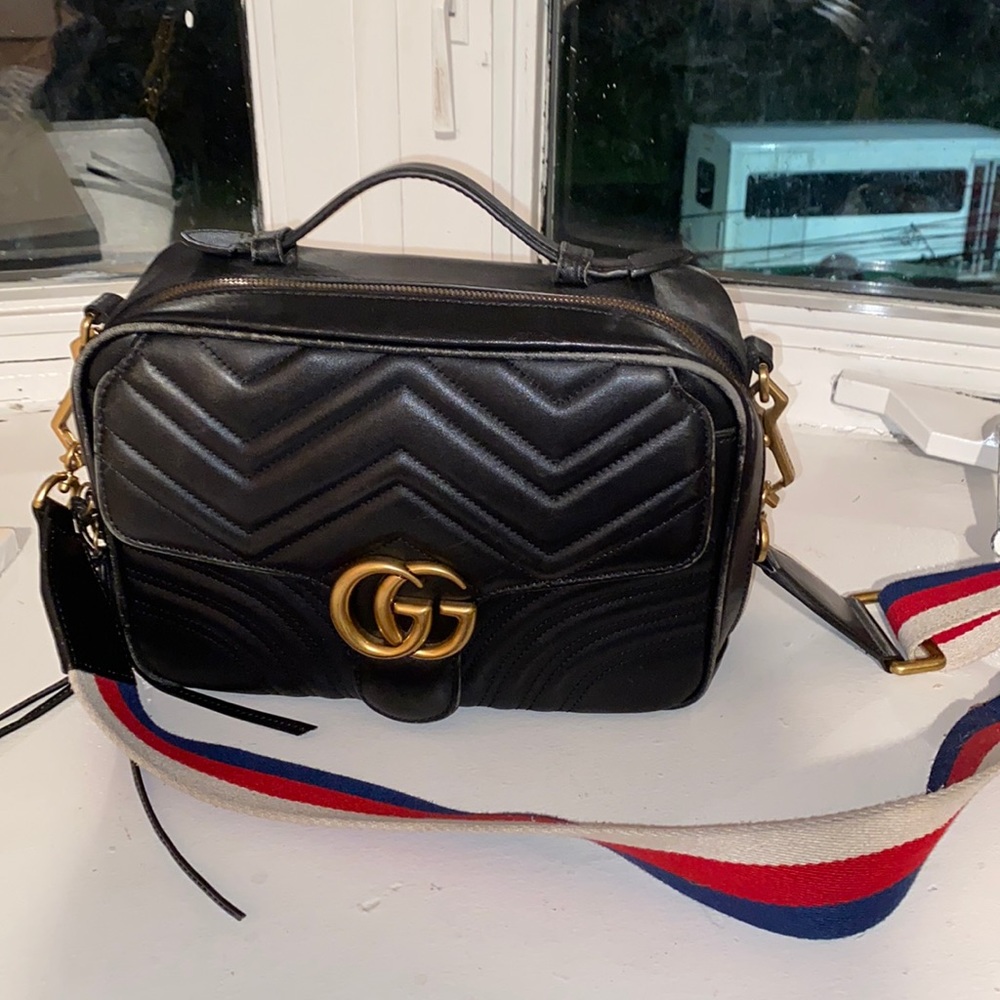gucci hand bag